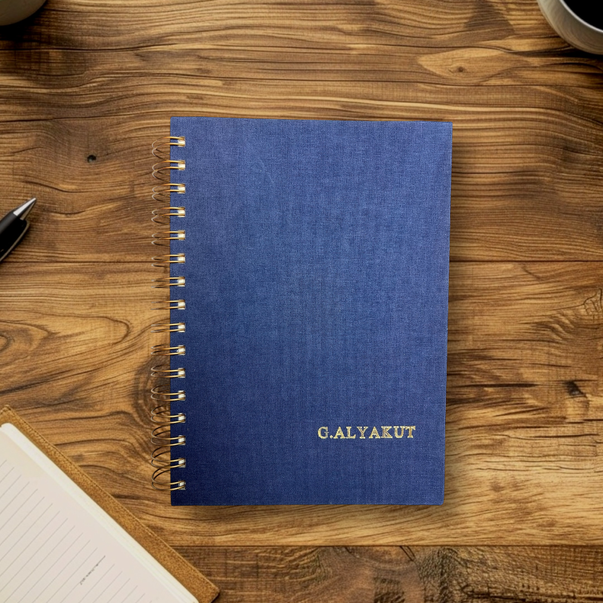 Lacivert Keten Kapak Kişiye Özel Defter – 80 Yaprak Ivory Kağıt – Hediye ve Ofis Kullanımı İçin