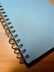 Açık Mavi Keten Kapak Spiralli Defter 80 Yaprak 160 Sayfa
