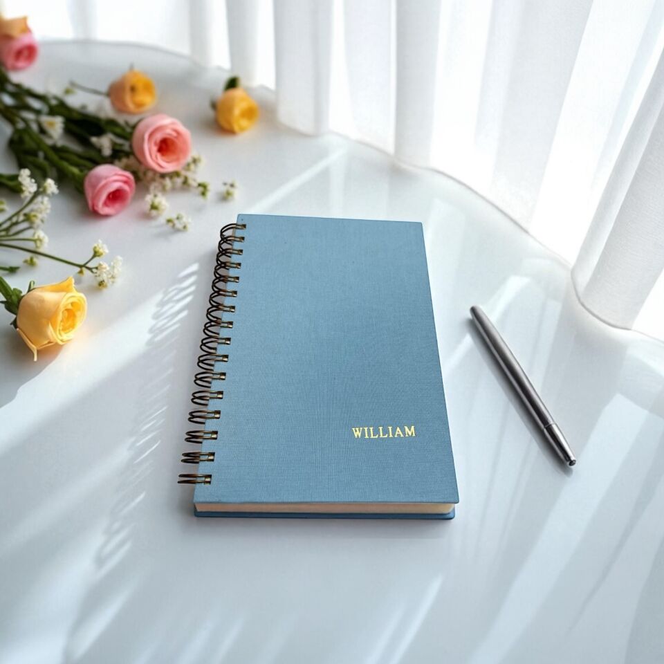 Açık Mavi Keten Kapak Spiralli Defter 80 Yaprak 160 Sayfa