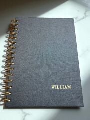 Antrasit Gri Parlak Kapaklı Defter – Kişiselleştirilebilir, 80 Yaprak