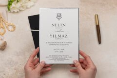 Zarif Düğün Davetiyesi 5121 – Altın Yaldızlı, Zarflı, Baskı Dahil (100 Adet)